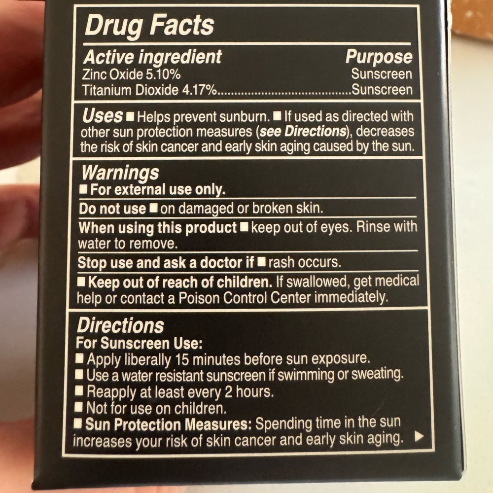 Perricone MD Cold Plasma Plus+ Daily Defense Moisturizer - SPF 35 - Picture 5 of 5
